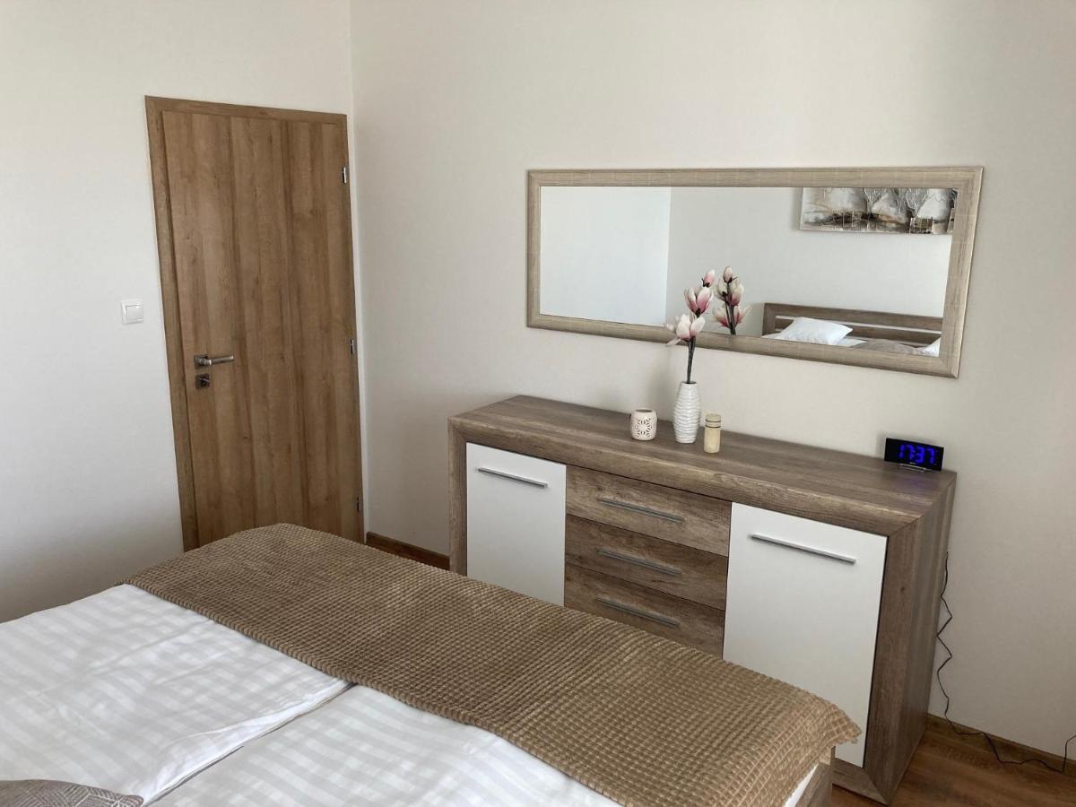 Apartmany Rubin Nesvady Eksteriør bilde