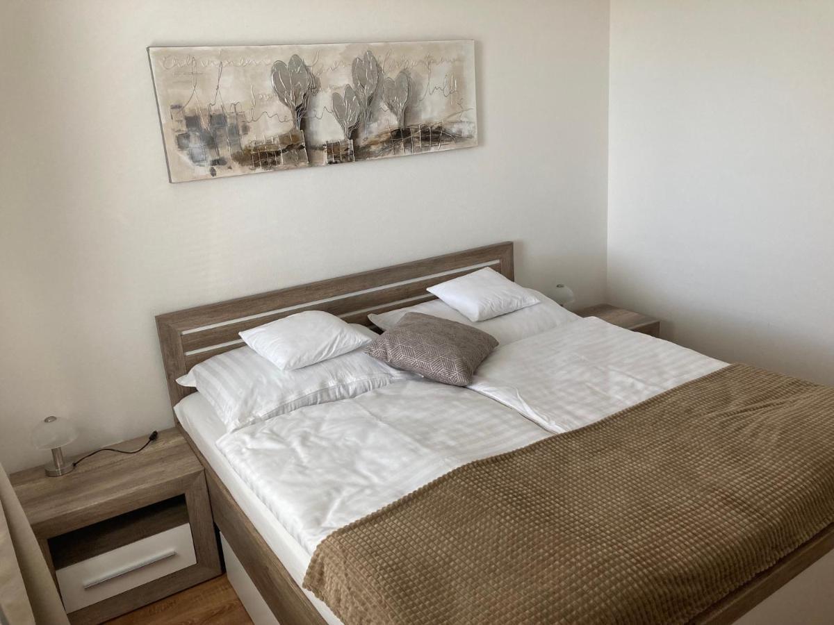 Apartmany Rubin Nesvady Eksteriør bilde